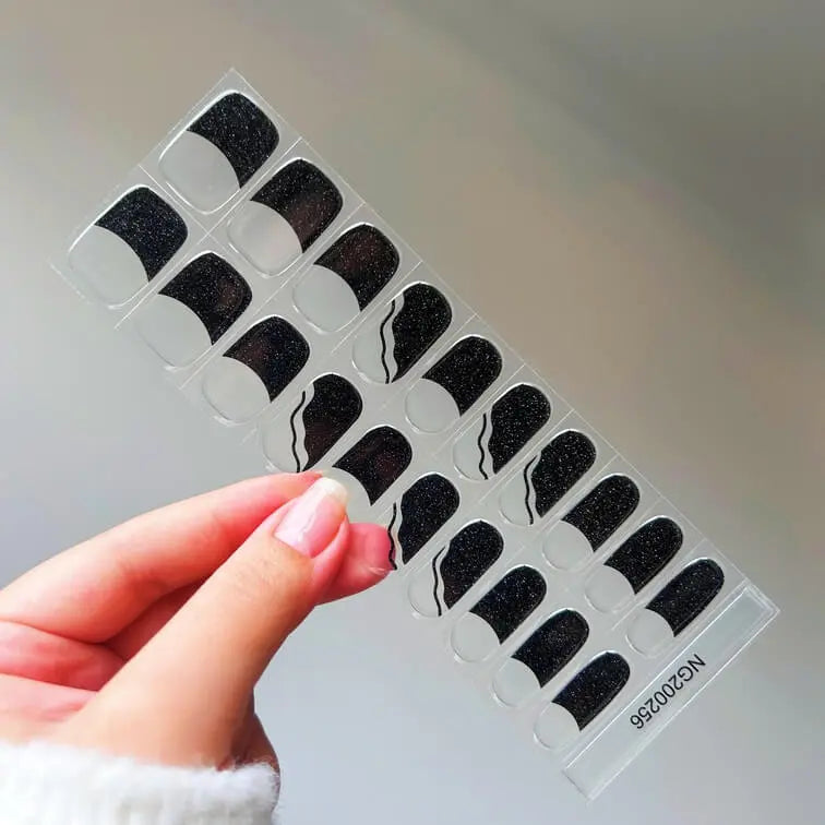 Black Swirl Lines Shiny French Nails Semi Cured Gel Nail Strips - NG200256 Quinnas