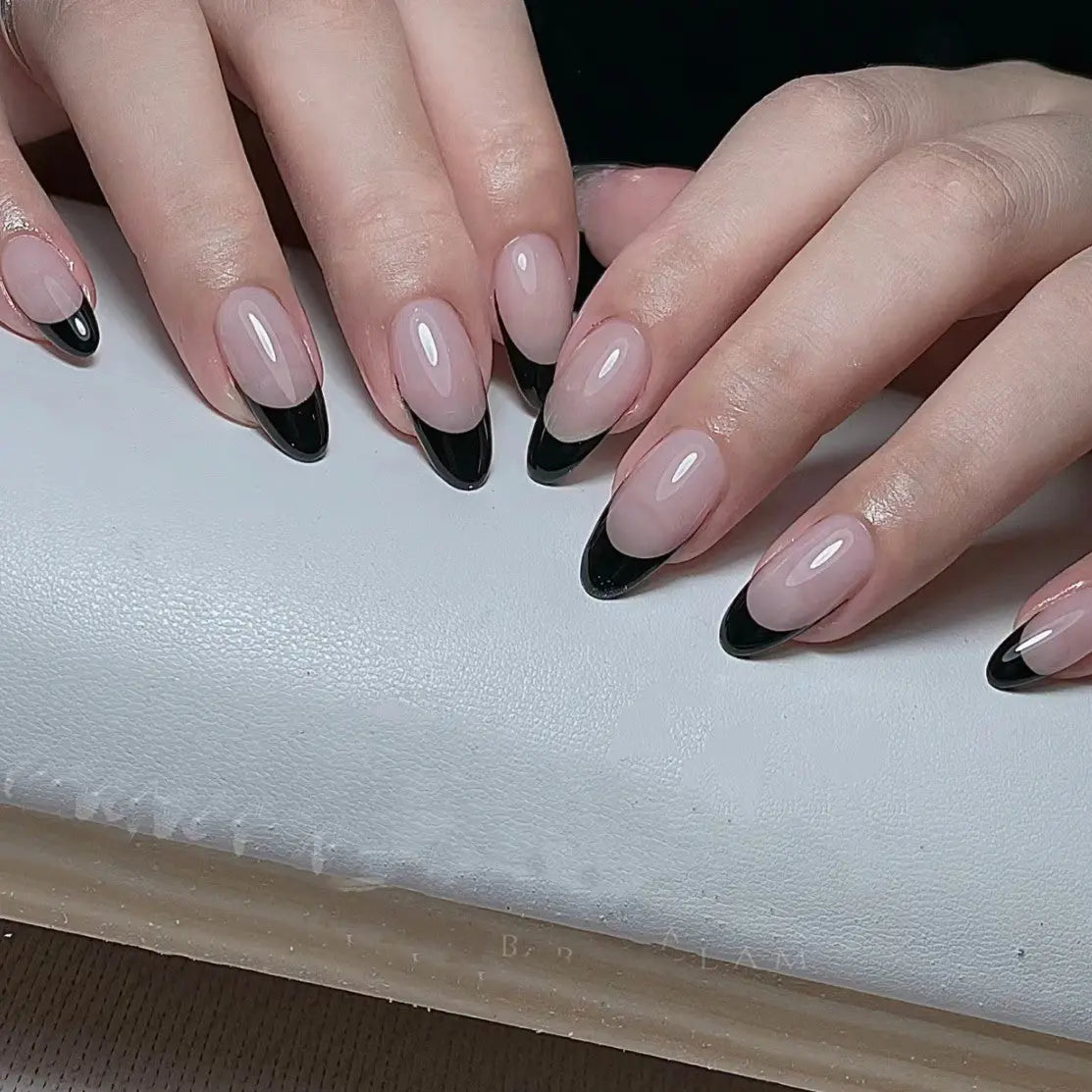 Classic Black French Tip Nail Design Ideas Semi Cured Gel Nail Strips - NG200020 Quinnas