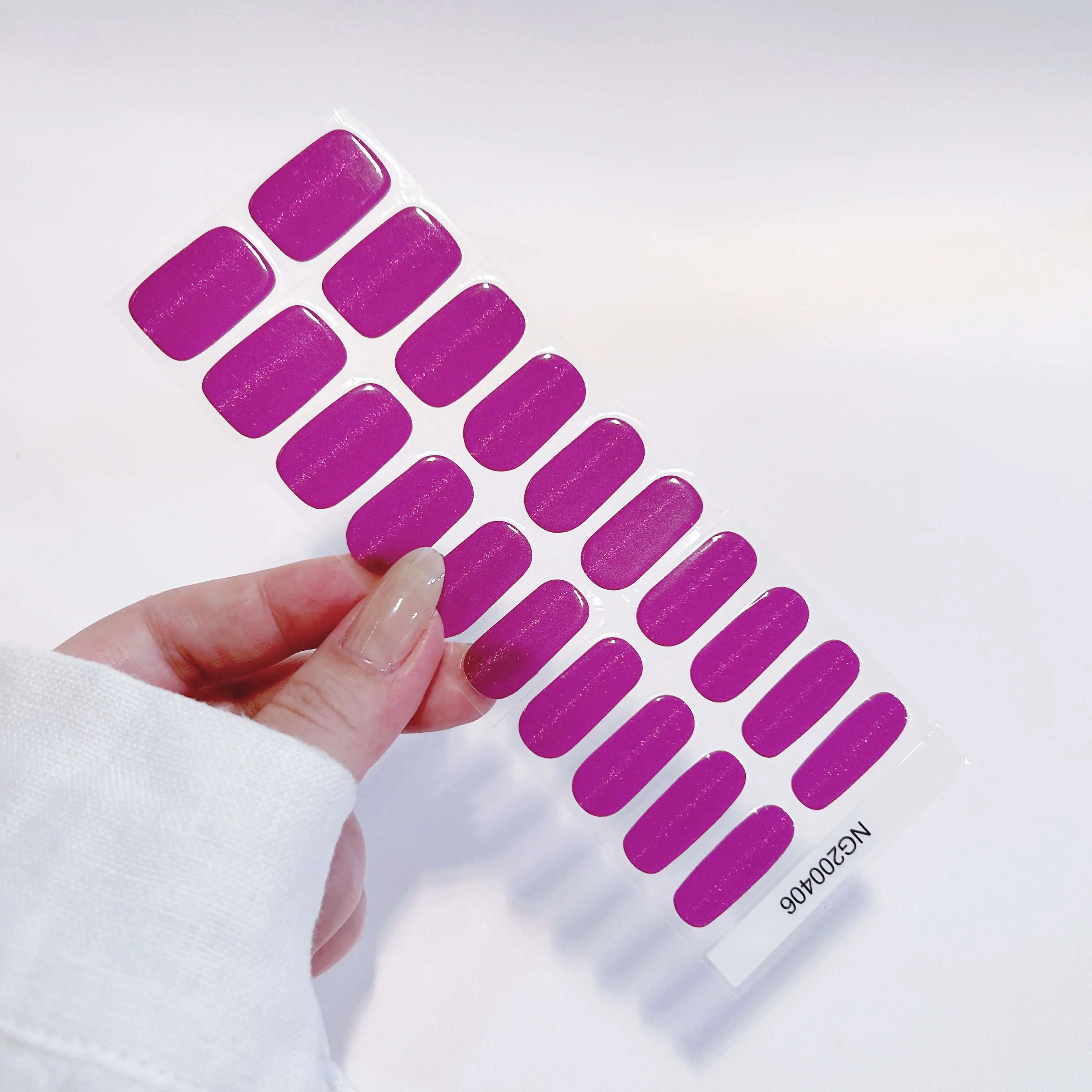 Enchanted Violet Cats Eye Nails Semi Cured Gel Nail Strips