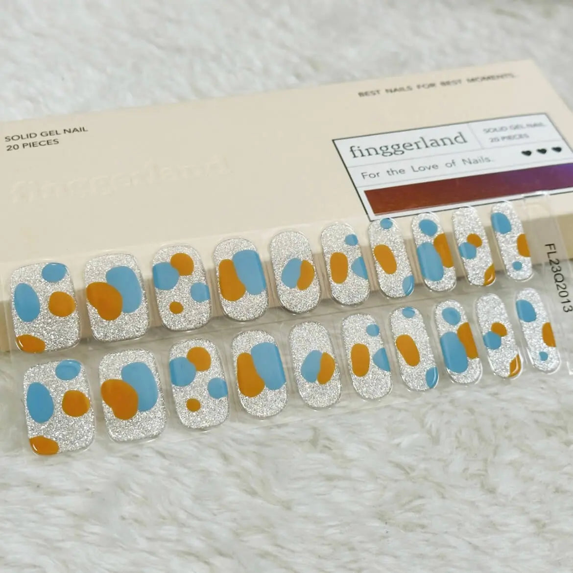 Eye catching Sparkling Sliver Glitter Nails with Polka Dot Semi Cured Gel Nail Strips