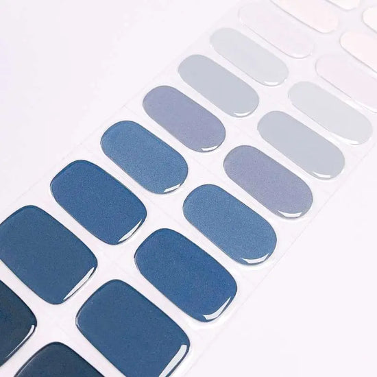 ⁦Gradient Different Shades Of Blue Nails Semi Cured Gel Nail Strips