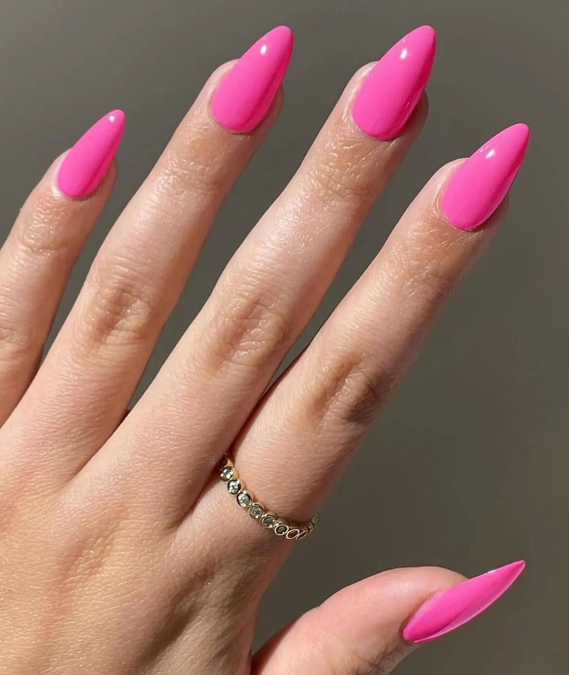 March Nail Colors Nails Solid Hot Pink Nails Semi Cured Gel Nail Strips - NG200084 Quinnas