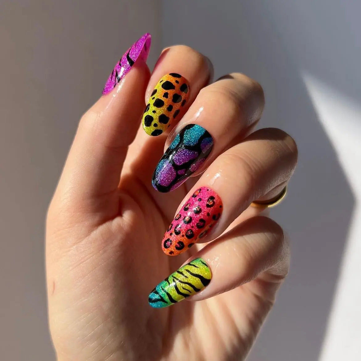 Wild Side Modern Animal Print Nail Designs  Semi Cured Gel Nail Strips - NG200345 Quinnas