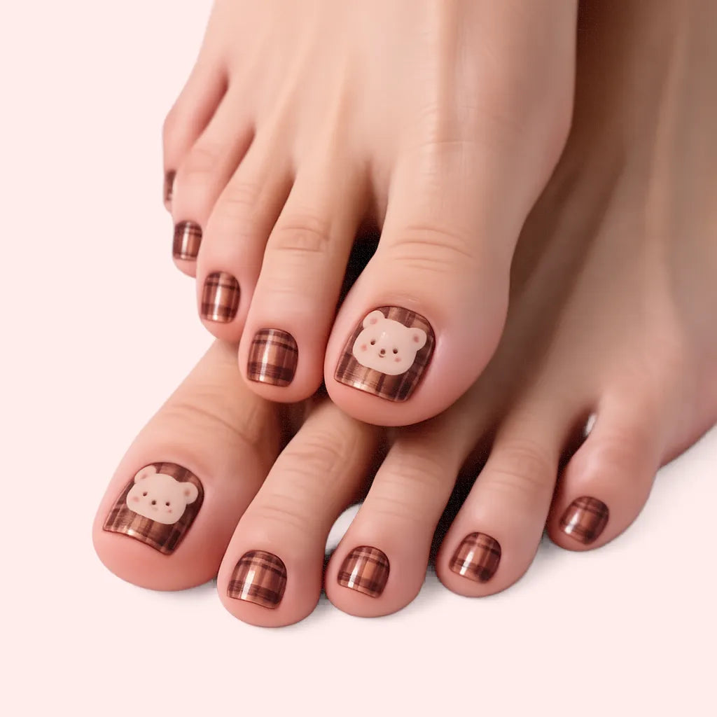 Brown Plaid Bear Toenail | Semi Cured Gel Pedicure Strips - NGF026