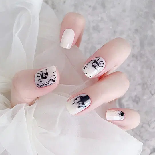 Semi Cured Gel Nail Strips` Quinnas