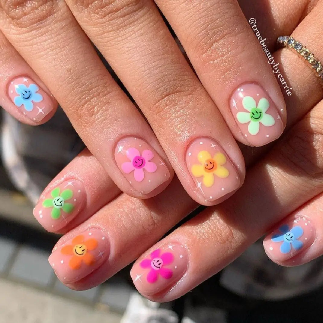 Trendy Spring Nails Spring Smiley flowers Nails Semi Cured Gel Nail Strips