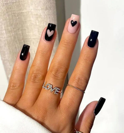 Classic White Heart Nails Valentine&