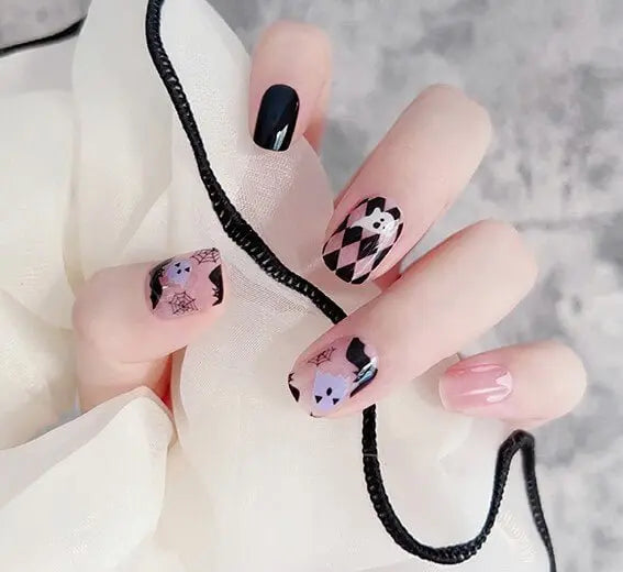 Semi Cured Gel Nail Strips` Quinnas